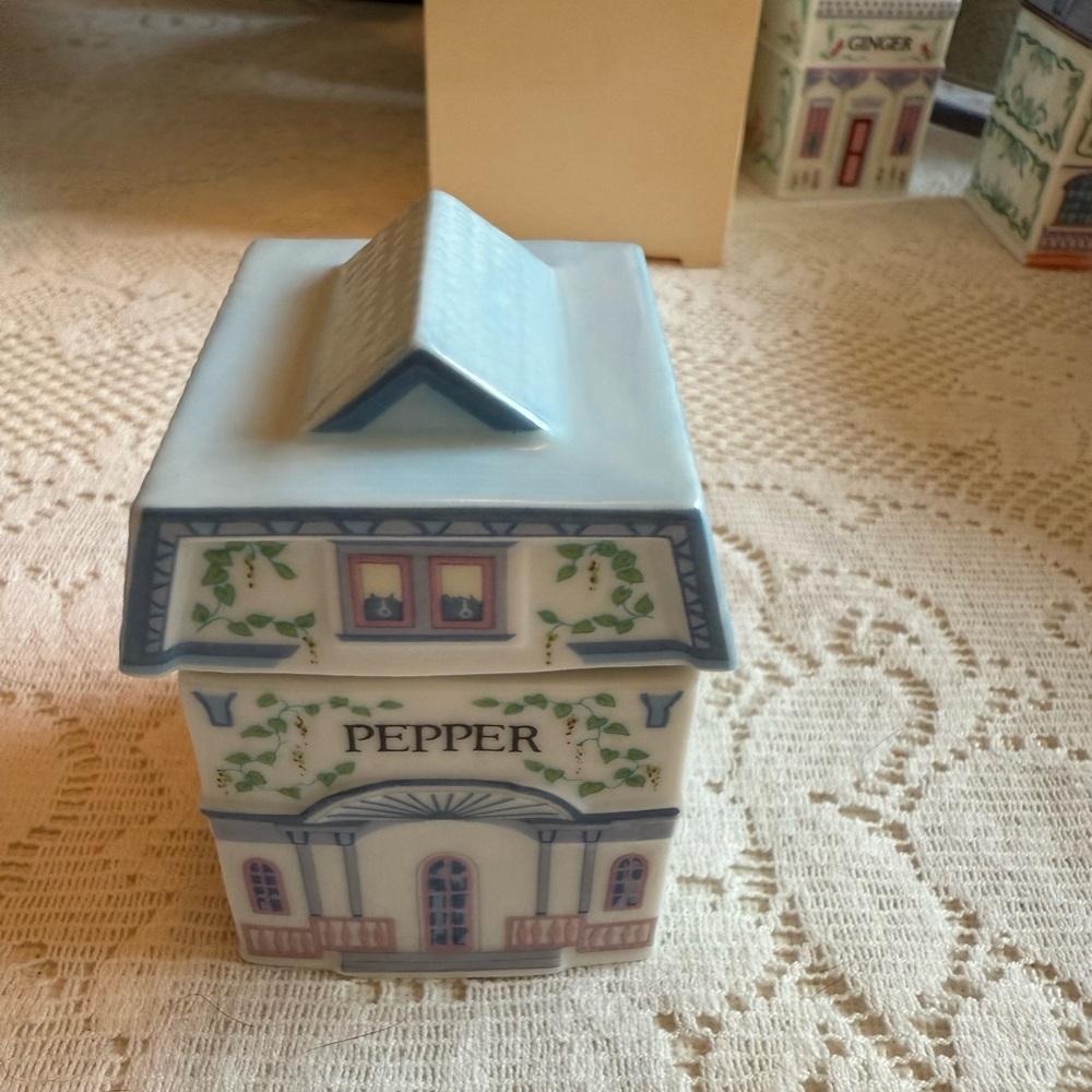 Charming Ceramic Pepper House Lenox Spice Village